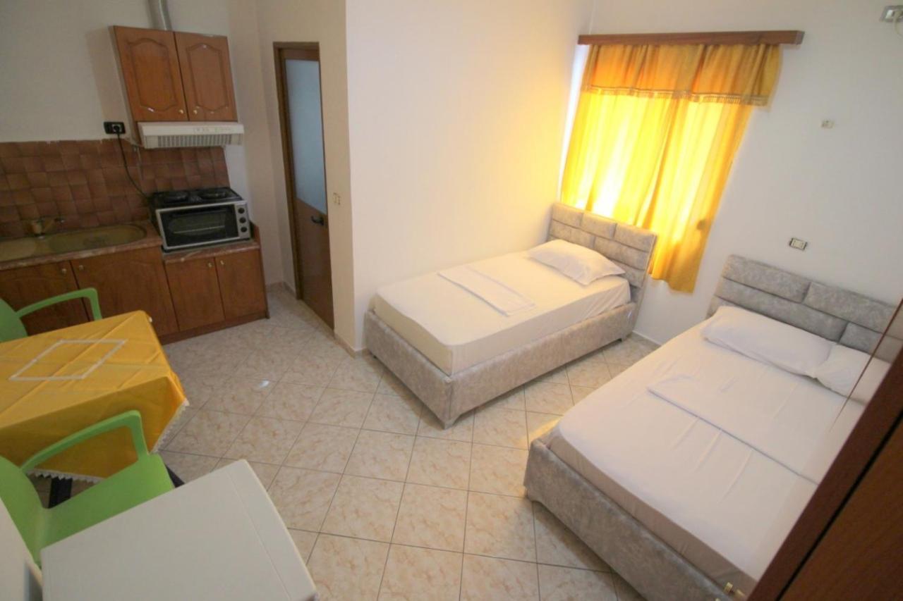 Hotel Vila Vilson Sarandë 객실 사진