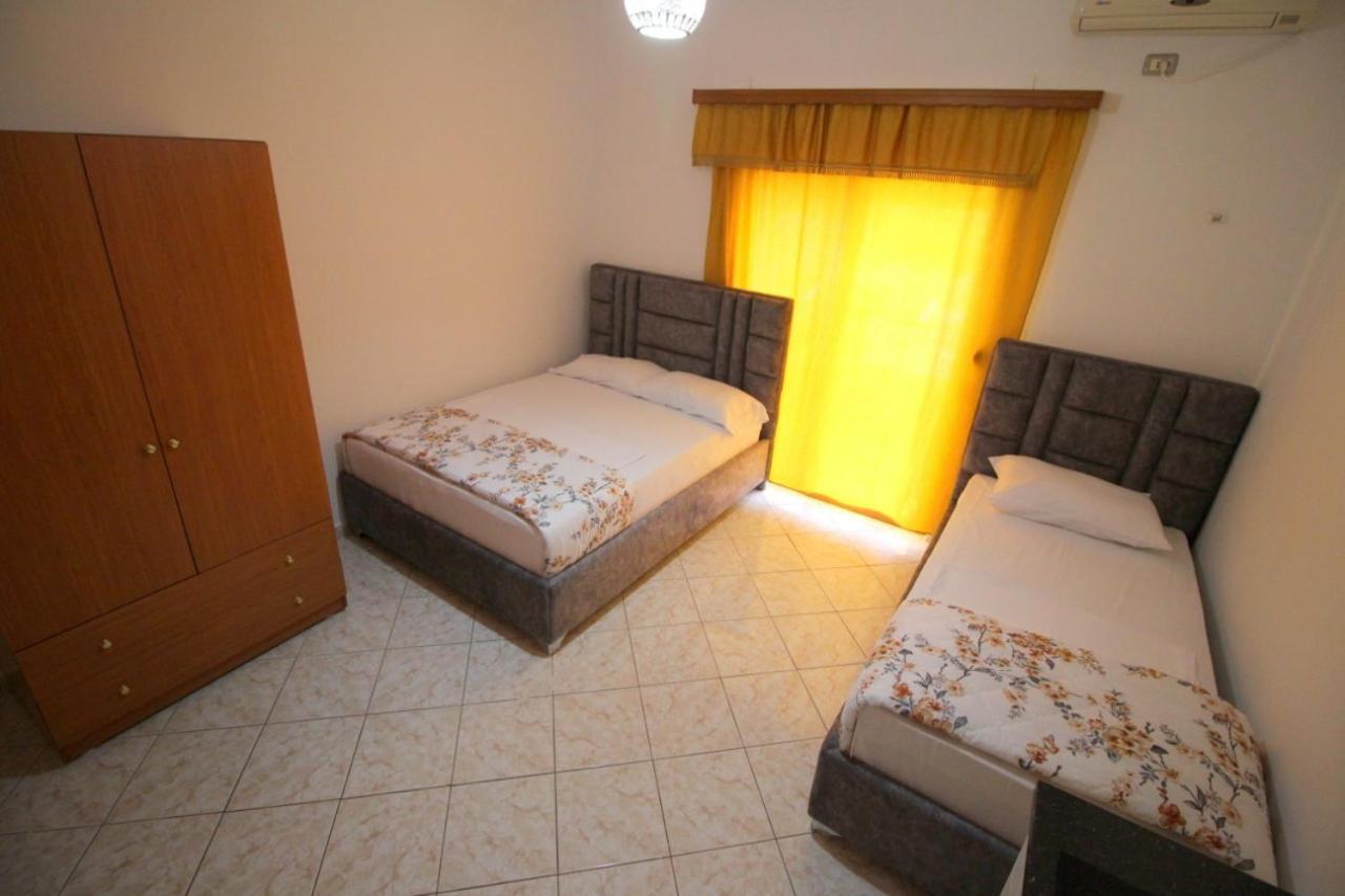 Hotel Vila Vilson Sarandë 객실 사진