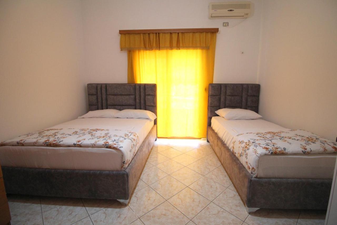 Hotel Vila Vilson Sarandë 외부 사진