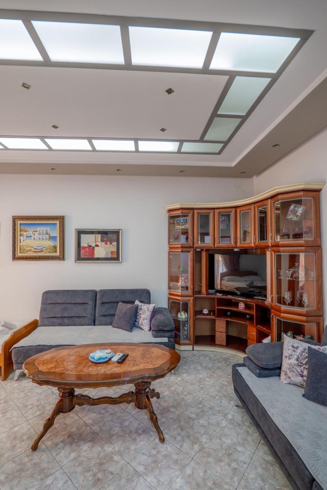 Hotel Vila Vilson Sarandë 외부 사진